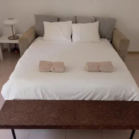 Golf Del Sur-1 Bedroom Poolside Apartment-sleeps 4 Lejlighed