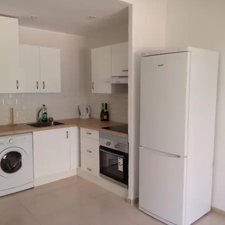 Golf Del Sur-1 Bedroom Poolside Apartment-sleeps 4 Lejlighed San Miguel de Abona