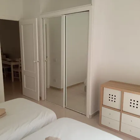 Daire Golf Del Sur-1 Bedroom Poolside Apartment-sleeps 4