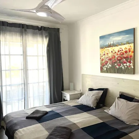 Golf Del Sur-1 Bedroom Poolside Apartment-sleeps 4 Daire